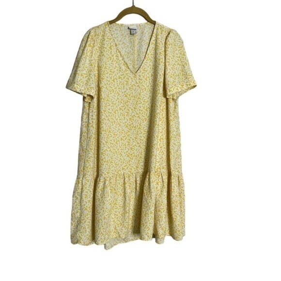 a new day Dresses & Skirts - A New Day Yellow Floral Drop Waist Dress XS